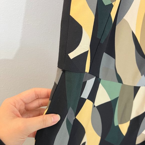 Lafayette 148 Abstract Telson Crepe Tie Belted Ruffle Midi Dress Sleeveless 4 - Picture 8 of 10